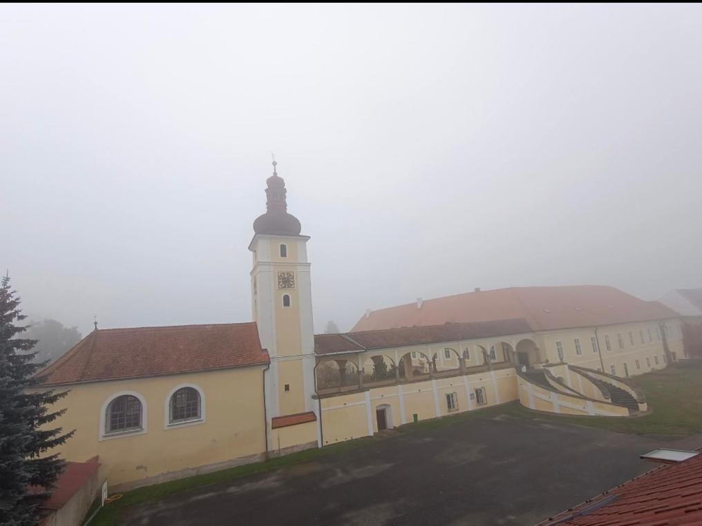 Penzion Nove Dvory Kutná Hora Dış mekan fotoğraf